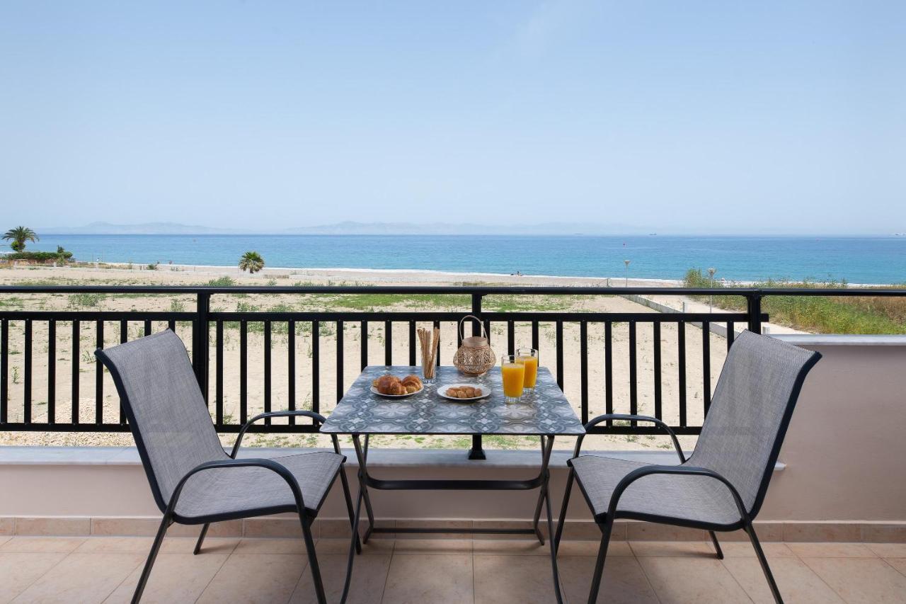 White&Blue Luxury Suites Ialisos Exterior foto
